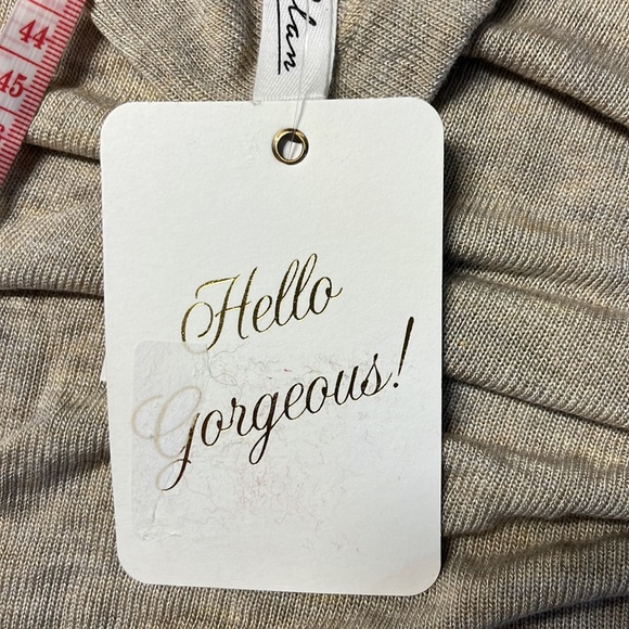 Top - Picture 7 of 9